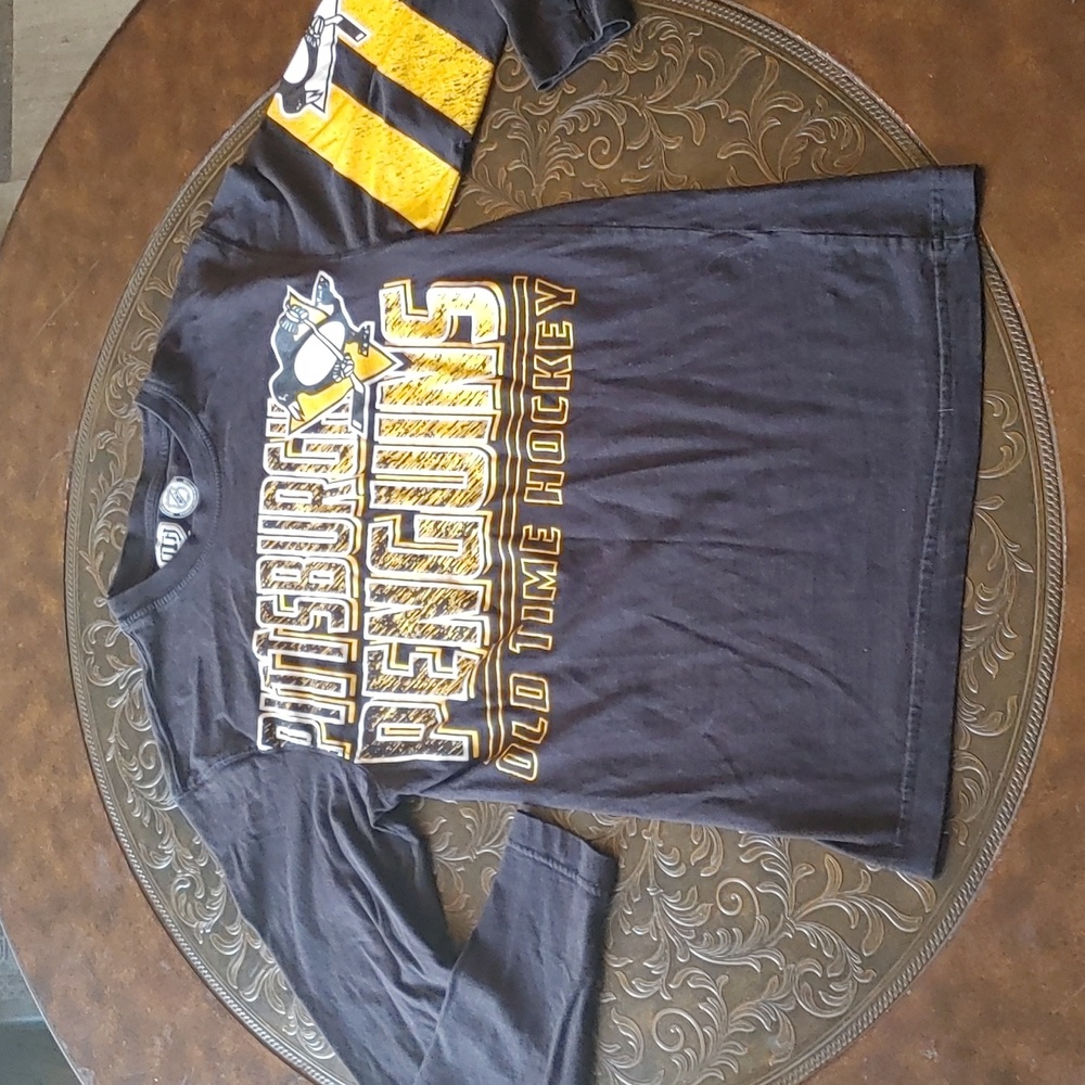 3/$20 Pittsburg Penguins Old Time Hockey Shirt